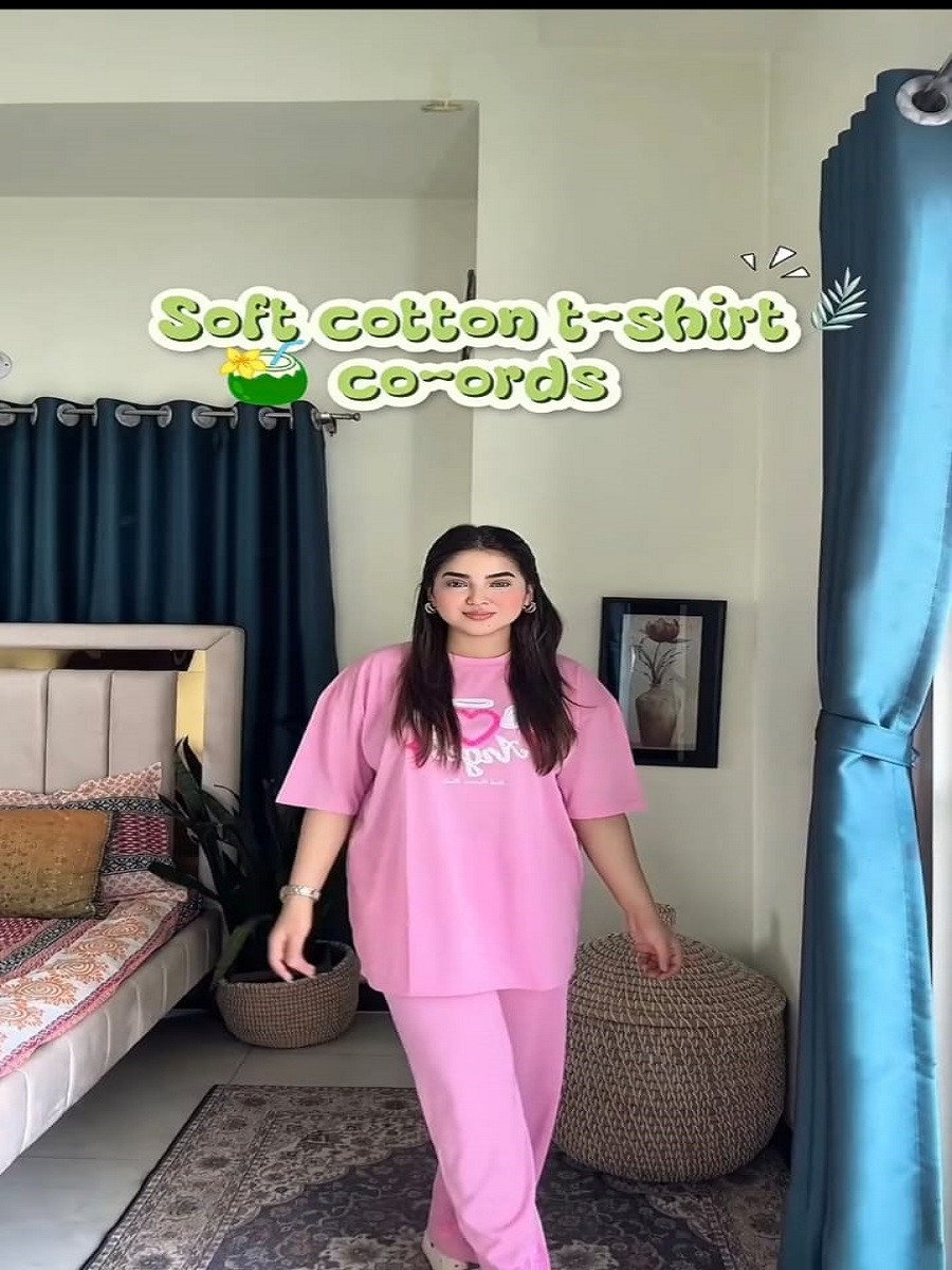 প্রিমিয়াম ও আরামদায়ক সফট কটন টি-শার্ট ও প্যান্ট।